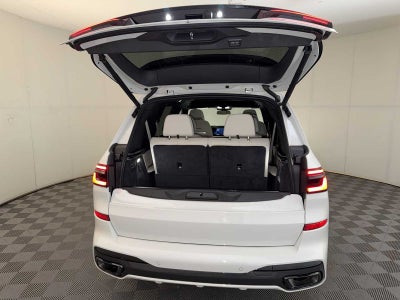 2026 BMW X7 xDrive40i Sports Activity Vehicle