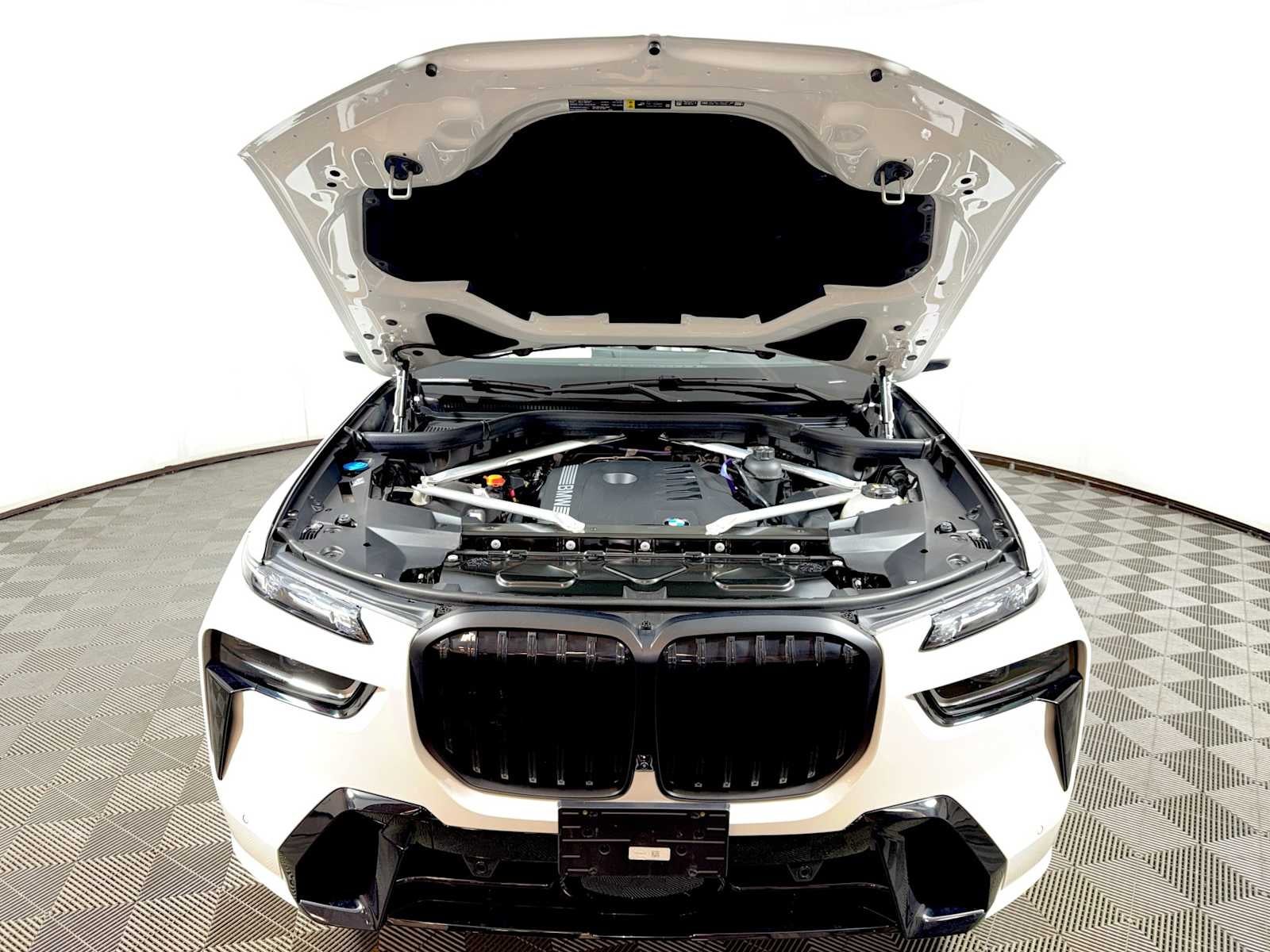 2026 BMW X7 xDrive40i Sports Activity Vehicle