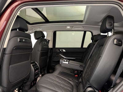 2026 BMW X7 xDrive40i Sports Activity Vehicle