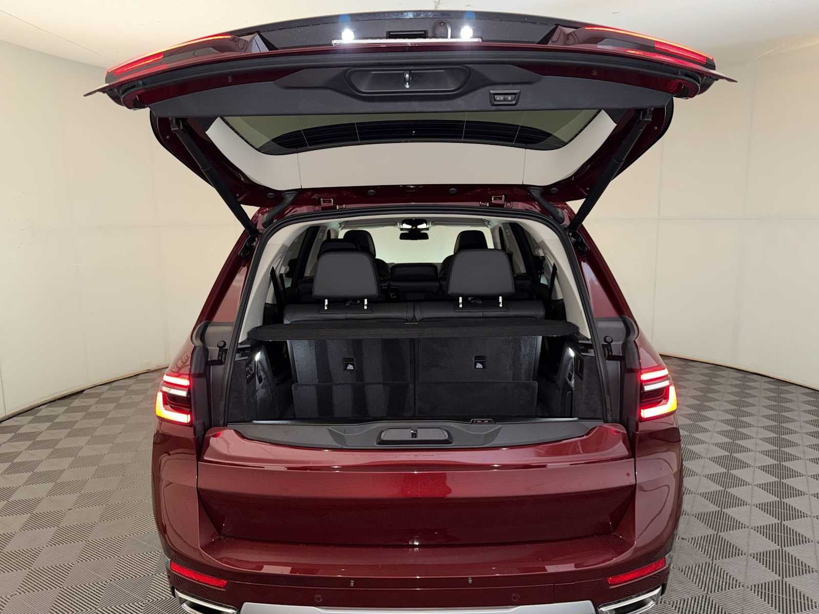 2026 BMW X7 xDrive40i Sports Activity Vehicle