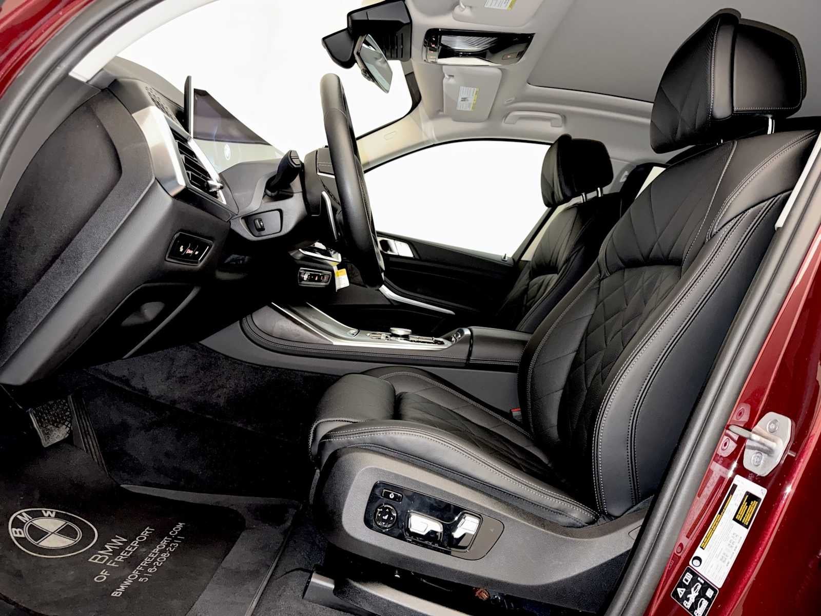 2026 BMW X7 xDrive40i Sports Activity Vehicle