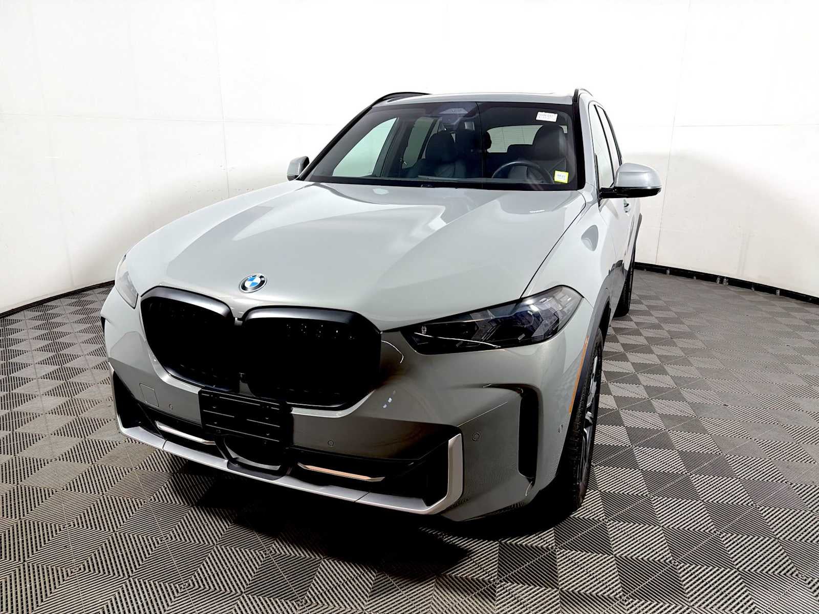 2025 BMW X5 xDrive40i Sports Activity Vehicle