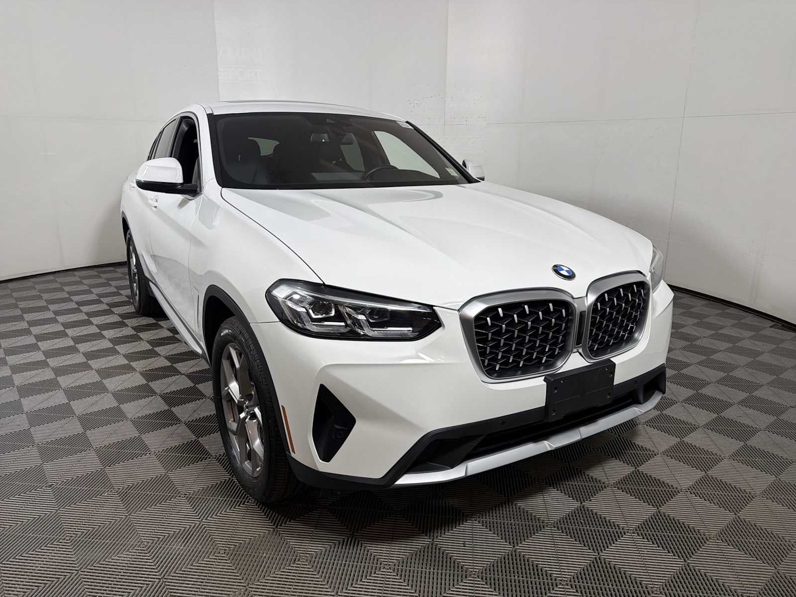 2024 BMW X4 xDrive30i Sports Activity Coupe