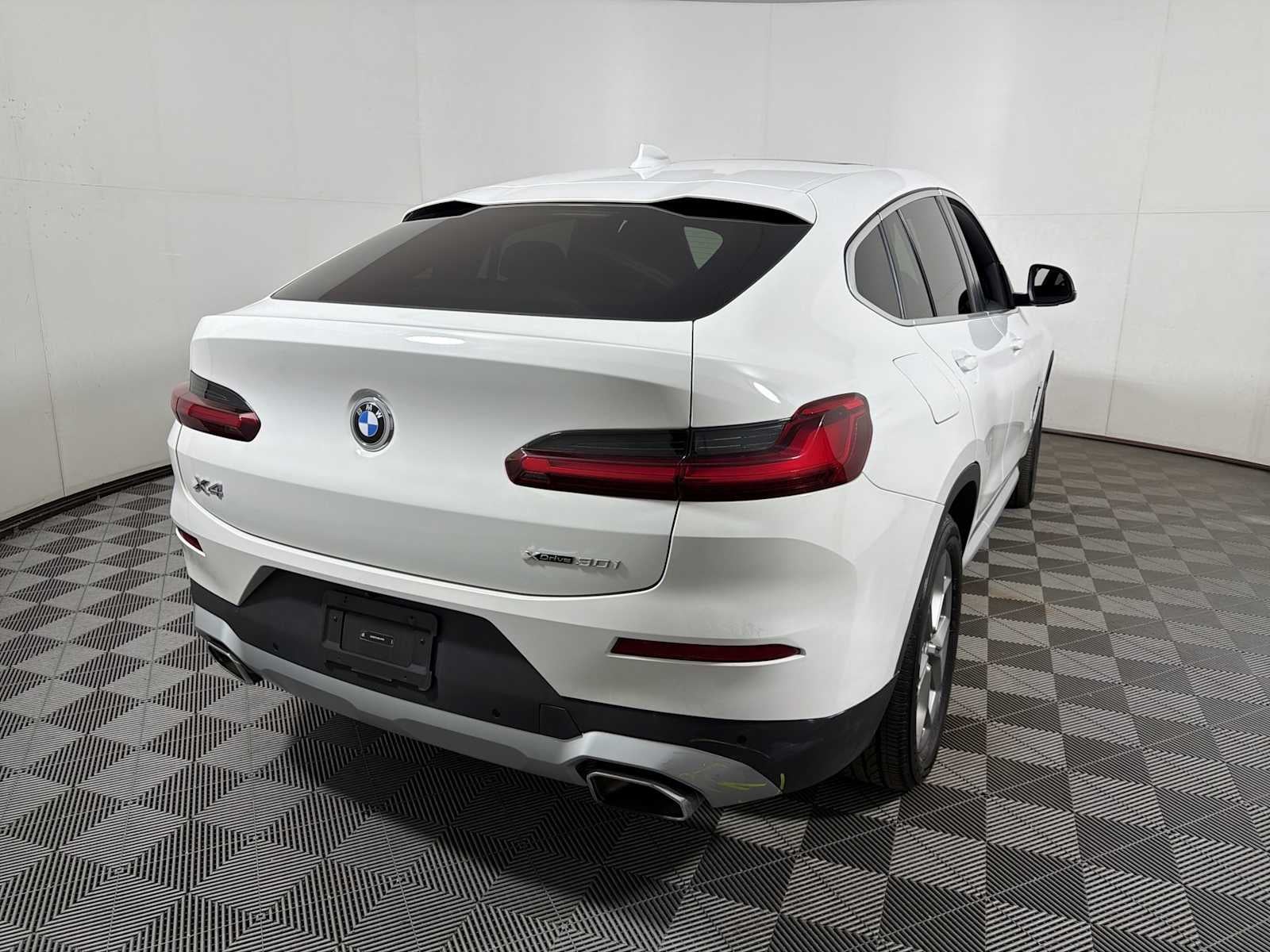 2024 BMW X4 xDrive30i Sports Activity Coupe
