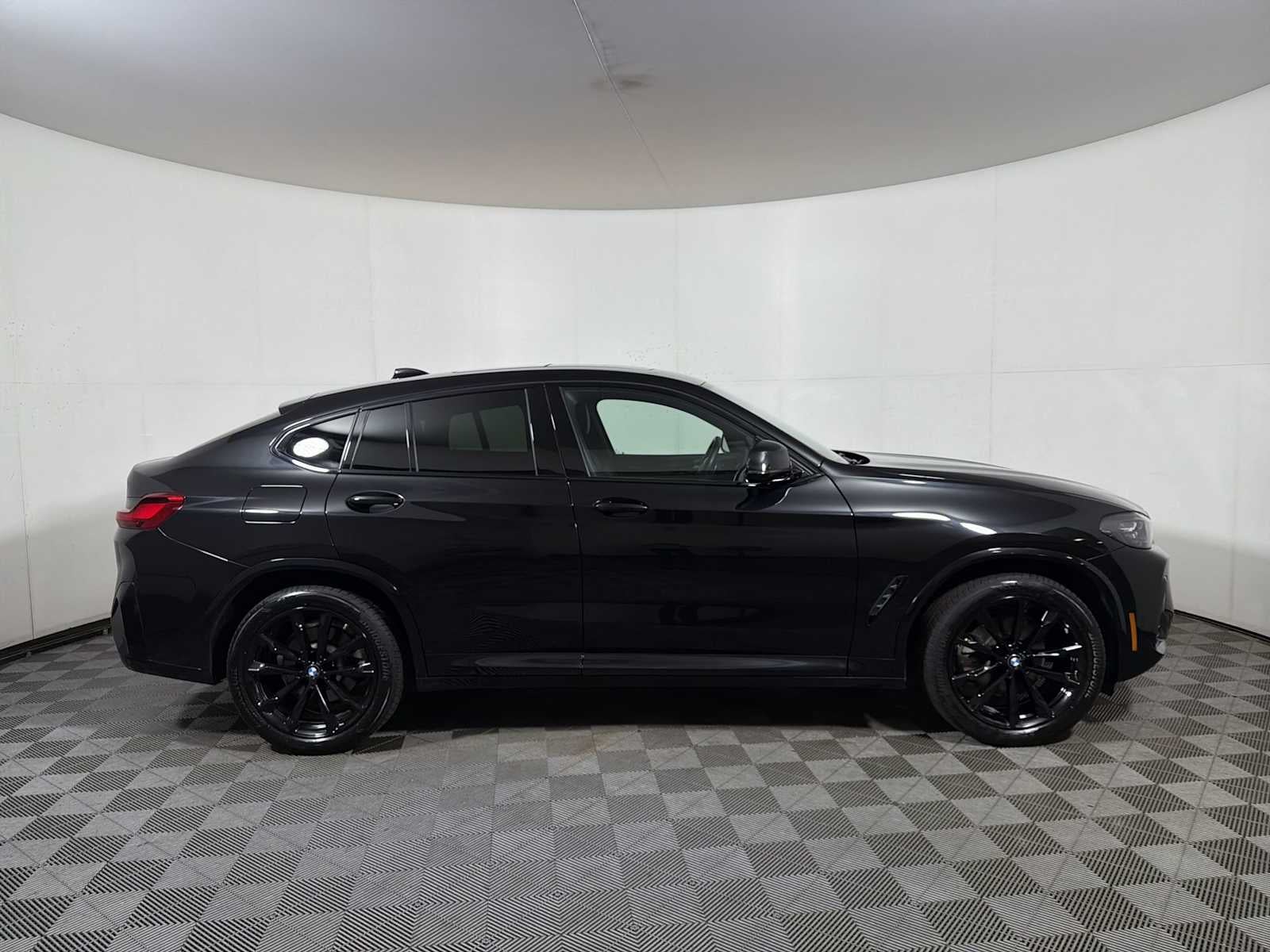 2023 BMW X4 xDrive30i Sports Activity Coupe