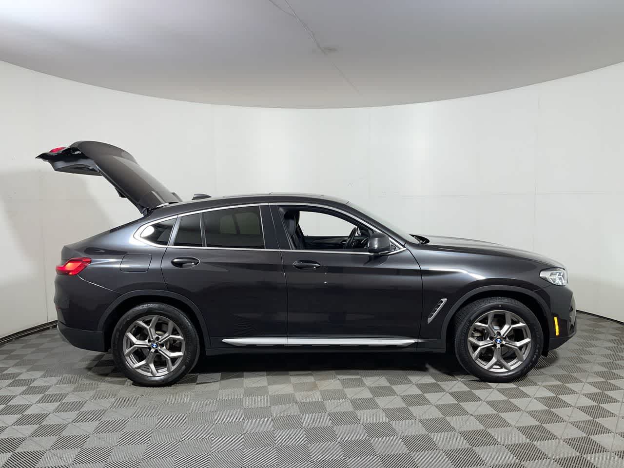 2022 BMW X4 xDrive30i Sports Activity Coupe
