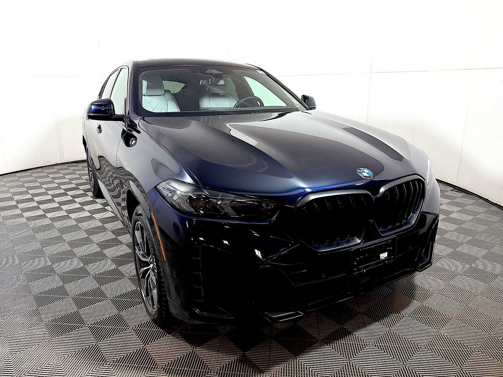 2024 BMW X6 xDrive40i Sports Activity Coupe
