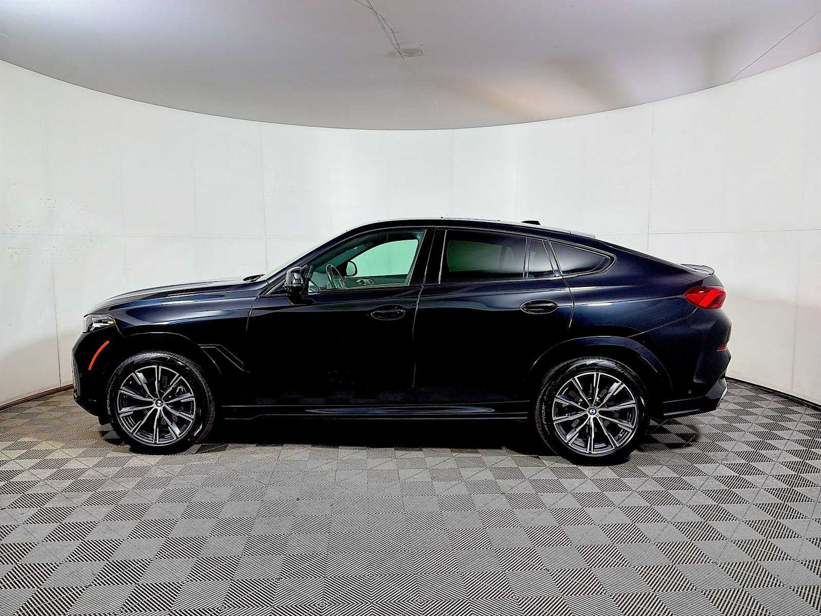 2024 BMW X6 xDrive40i Sports Activity Coupe