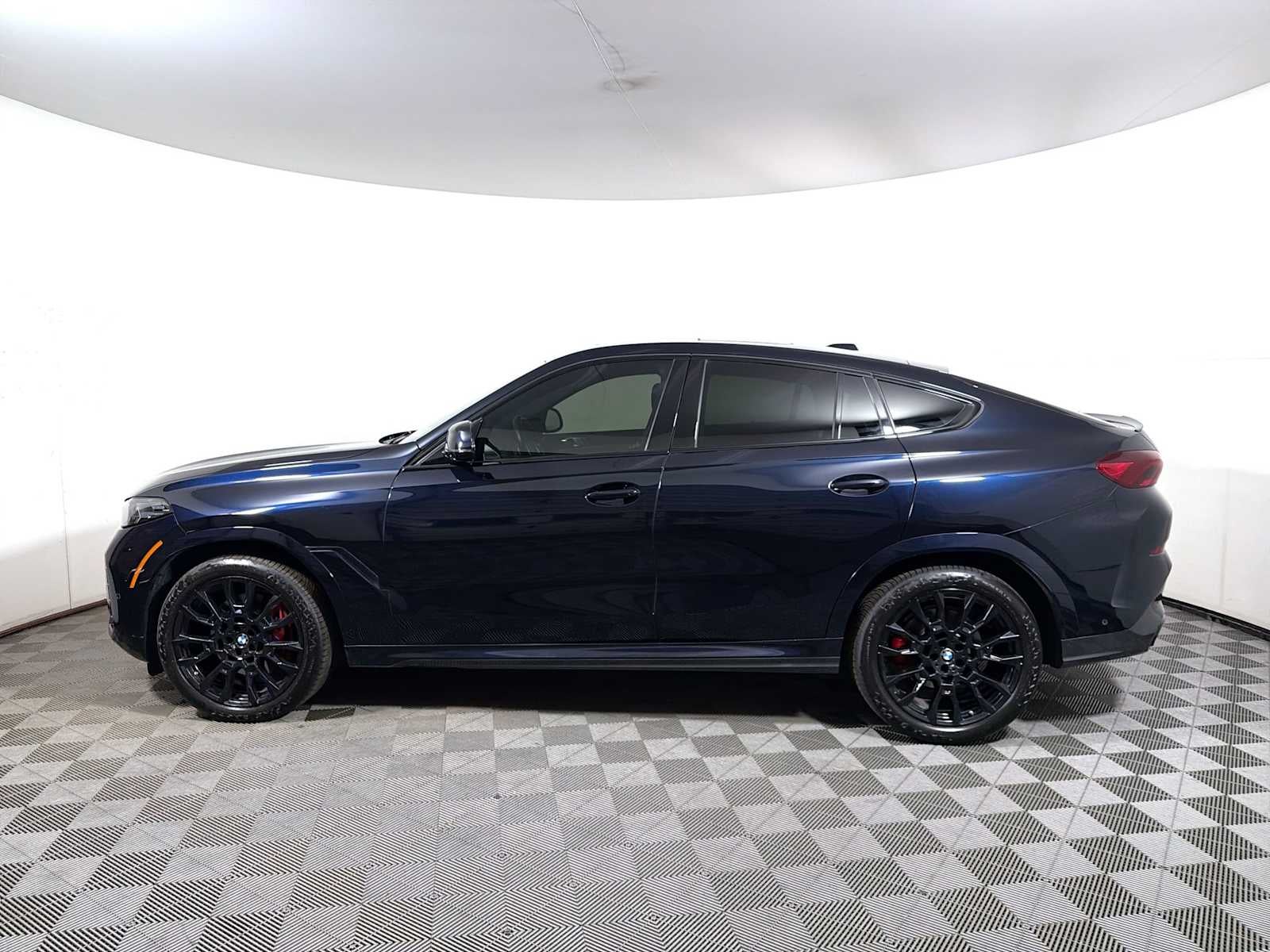 2024 BMW X6 xDrive40i Sports Activity Coupe