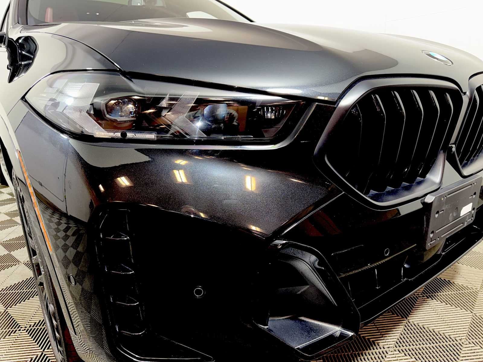 2025 BMW X6 xDrive40i Sports Activity Coupe