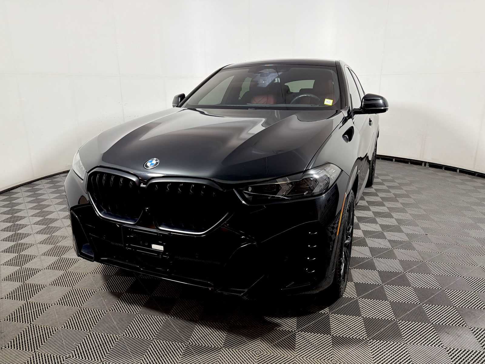 2025 BMW X6 xDrive40i Sports Activity Coupe