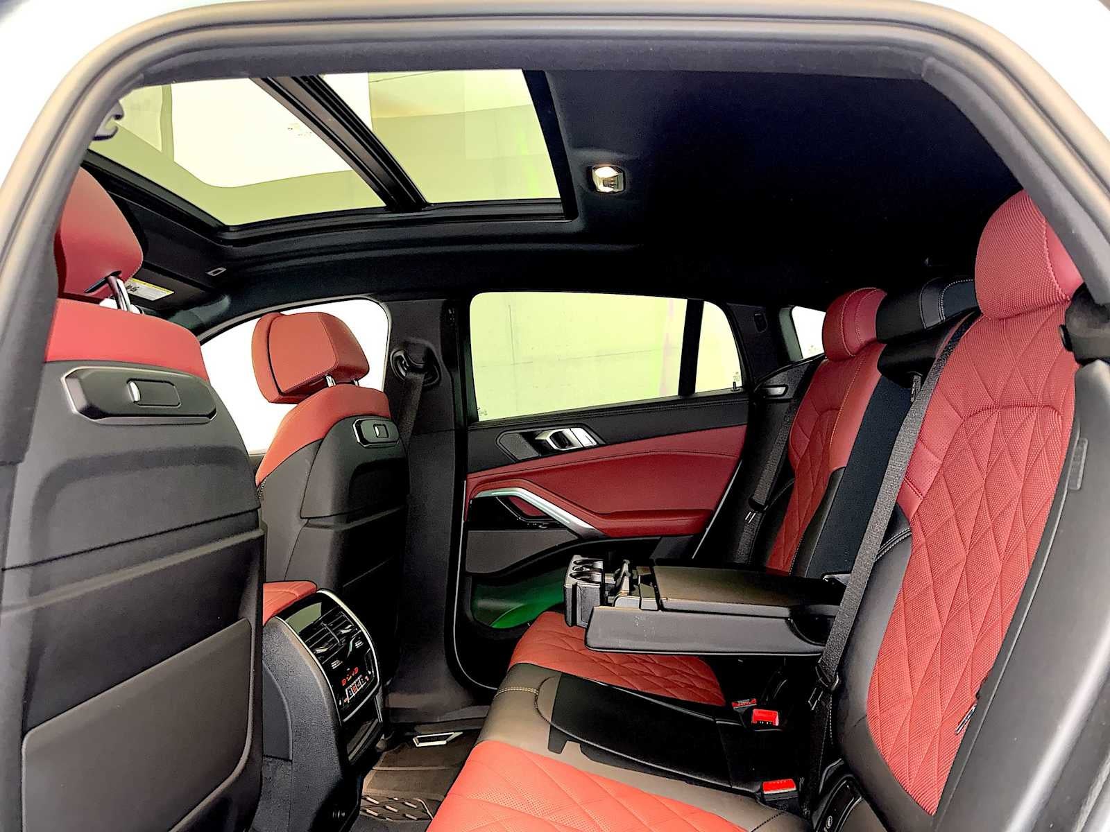 2024 BMW X6 xDrive40i Sports Activity Coupe