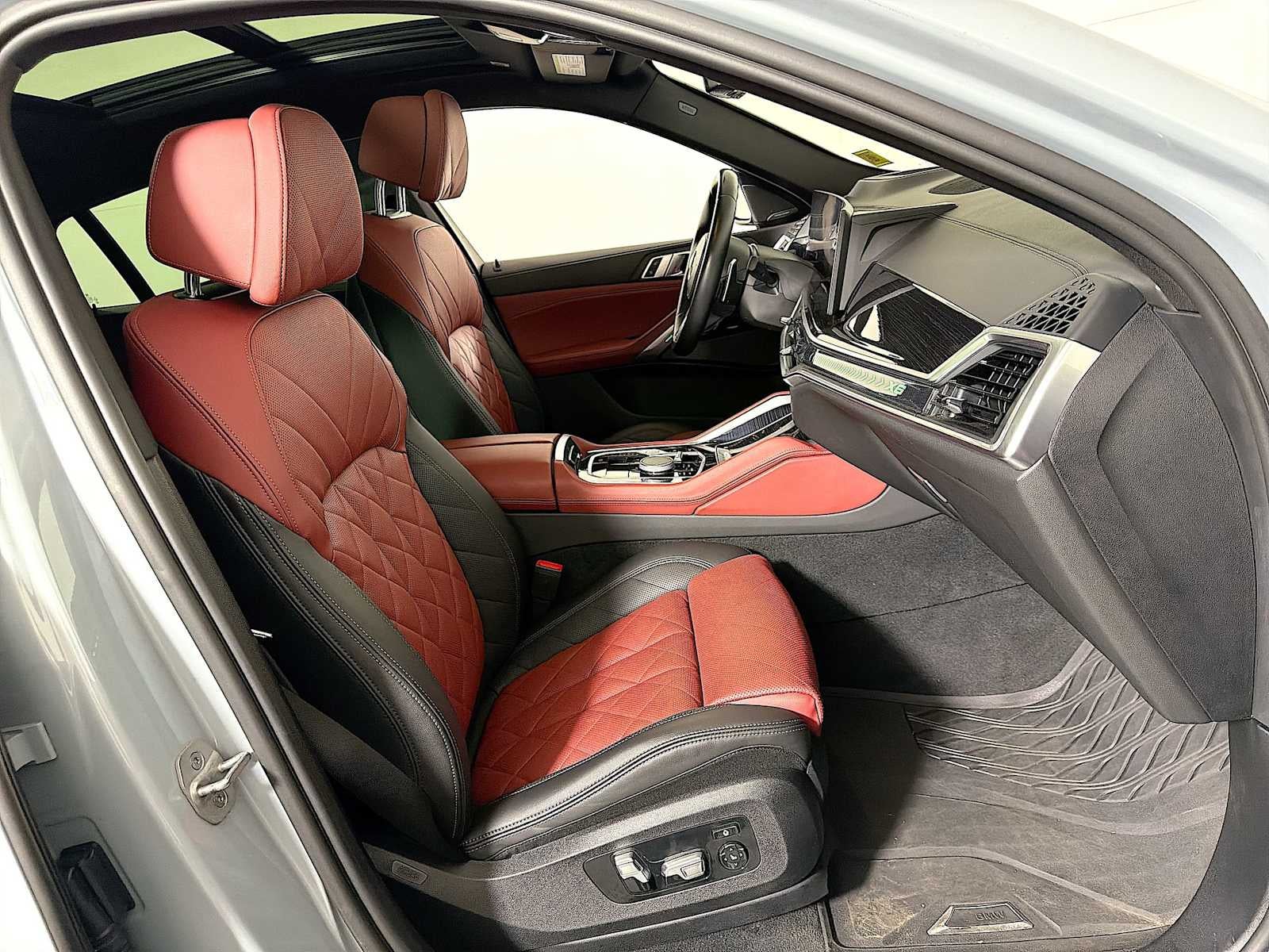 2024 BMW X6 xDrive40i Sports Activity Coupe