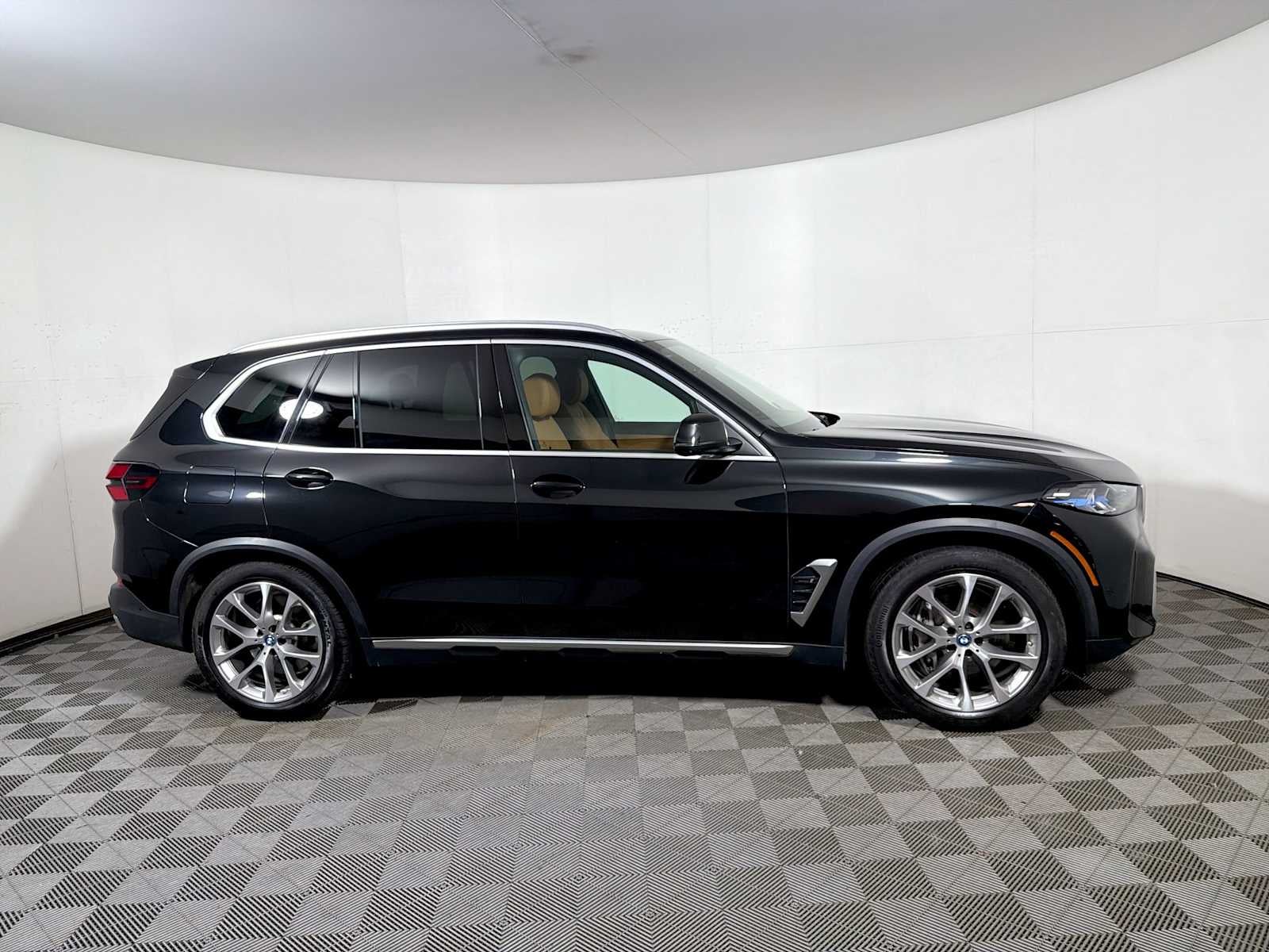 2024 BMW X5 xDrive50e Plug-In Hybrid