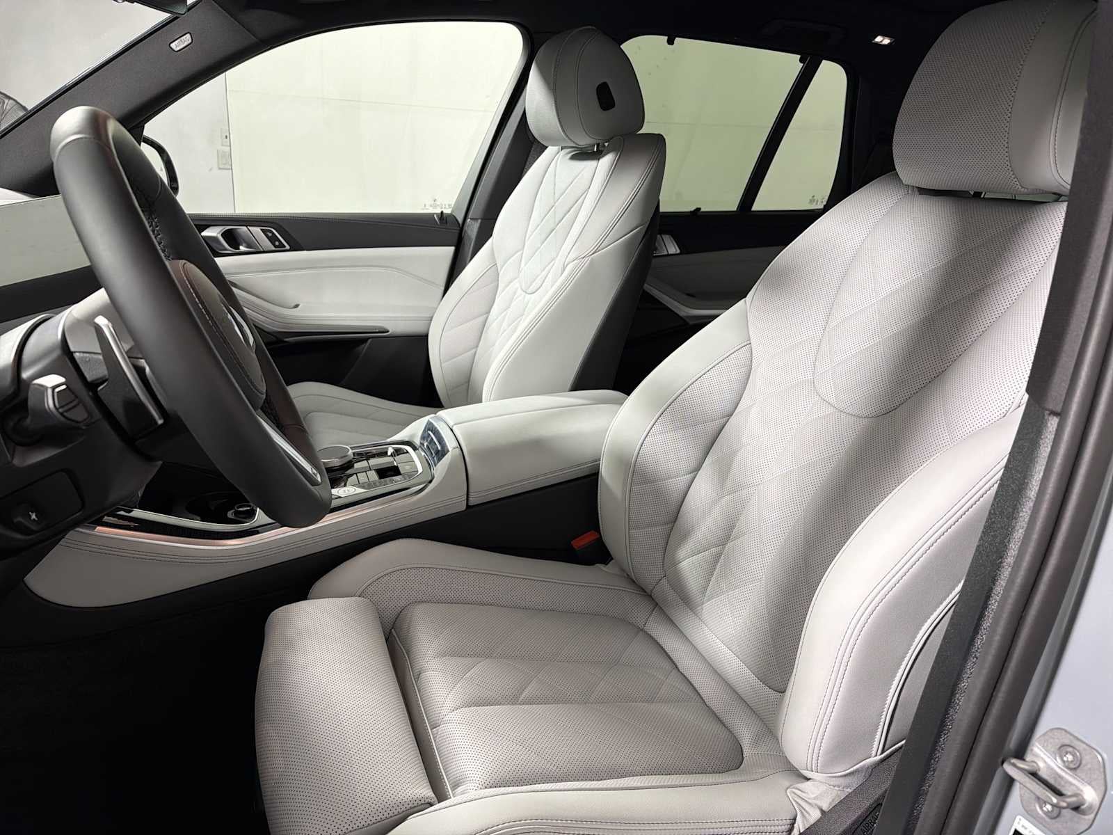2026 BMW X5 xDrive50e Plug-In Hybrid