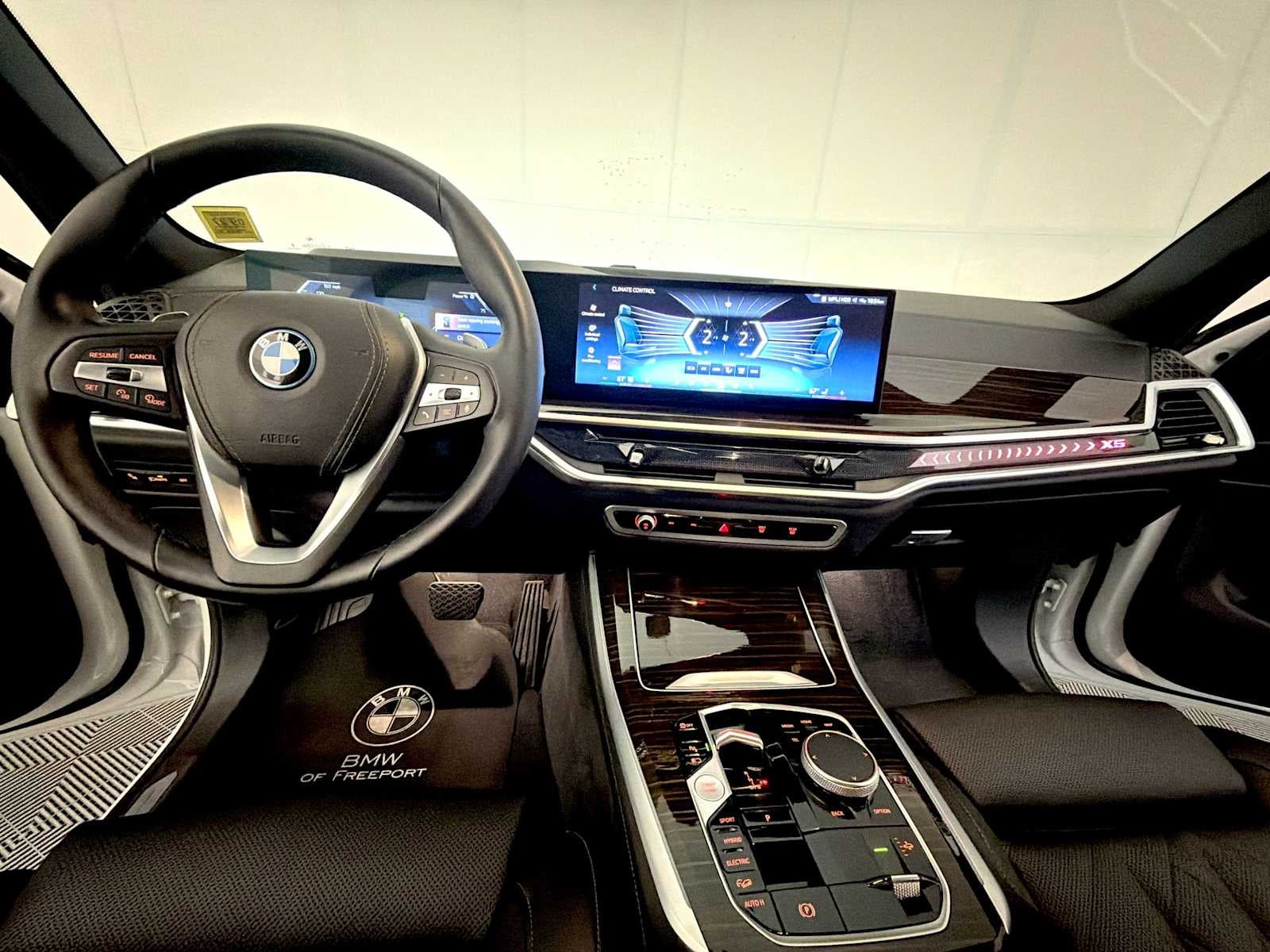 2024 BMW X5 xDrive50e Plug-In Hybrid