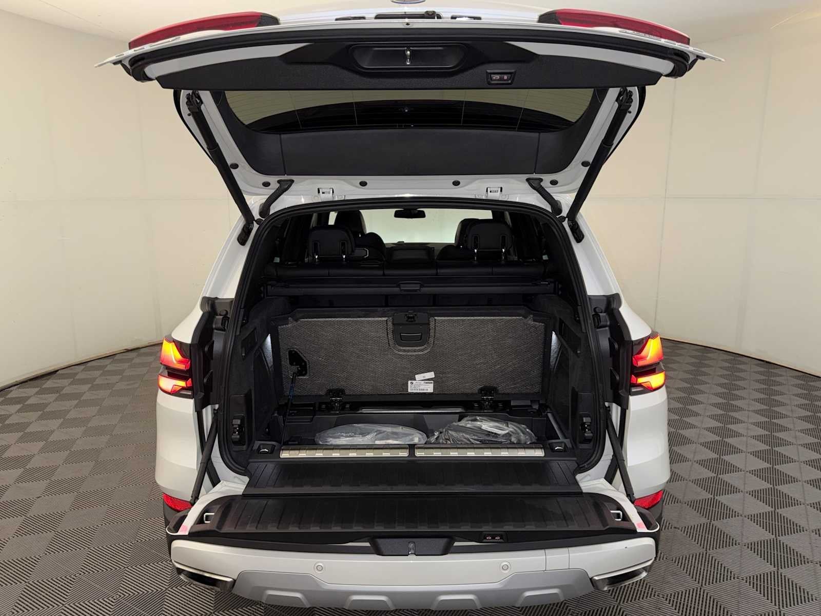 2024 BMW X5 xDrive50e Plug-In Hybrid