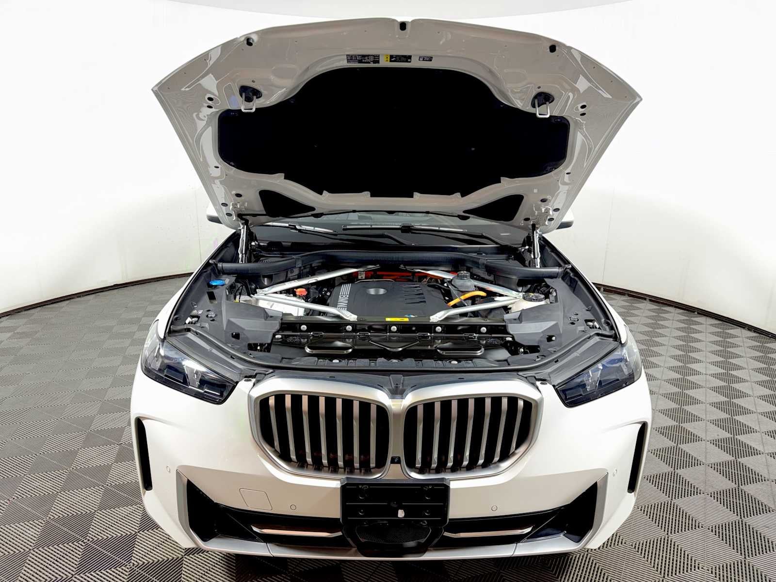 2024 BMW X5 xDrive50e Plug-In Hybrid