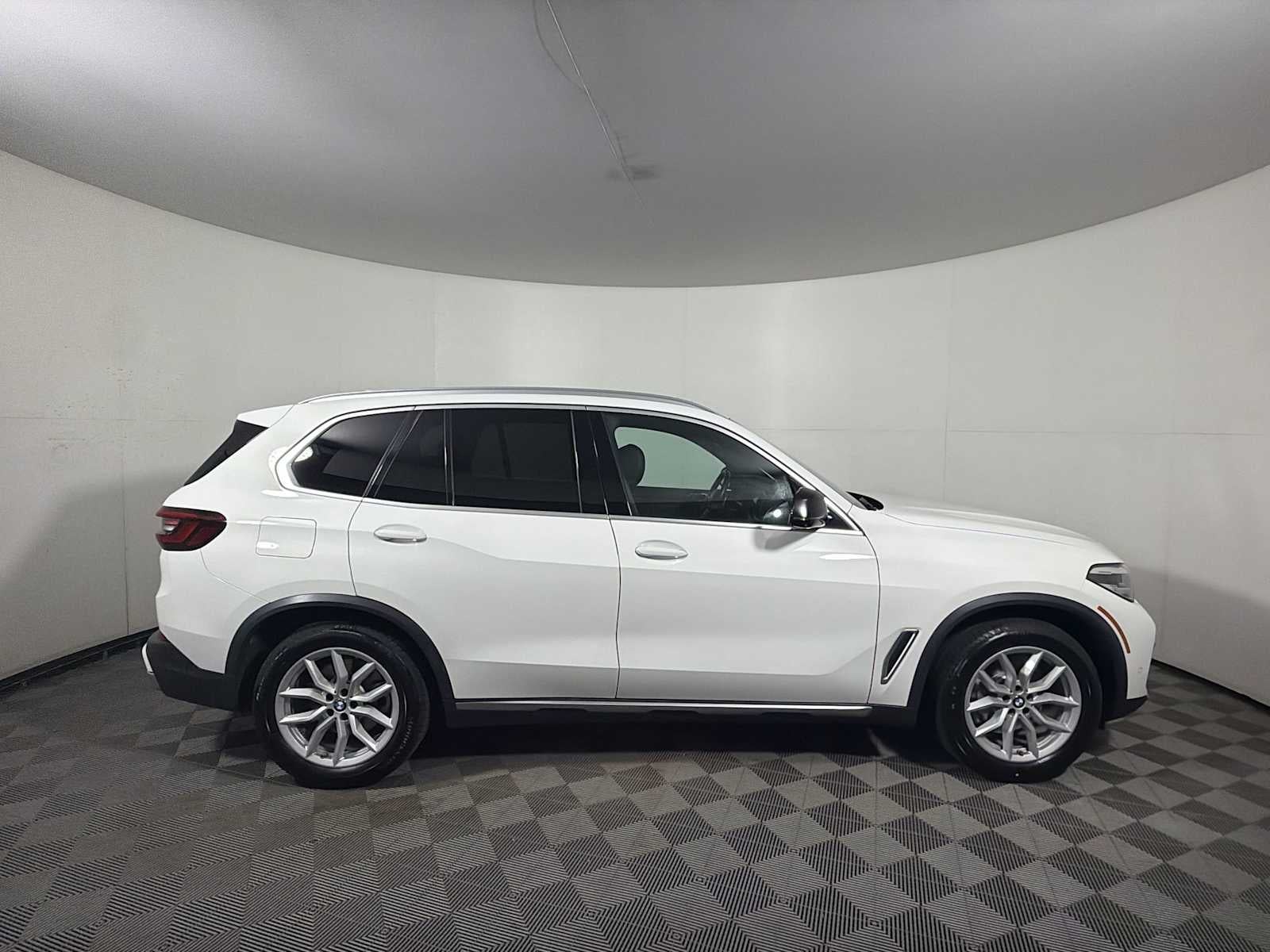 2023 BMW X5 xDrive40i Sports Activity Vehicle