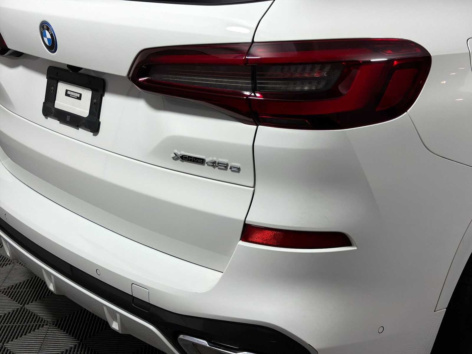 2023 BMW X5 xDrive45e Plug-In Hybrid