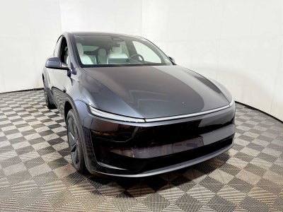 2026 Tesla Model Y RWD