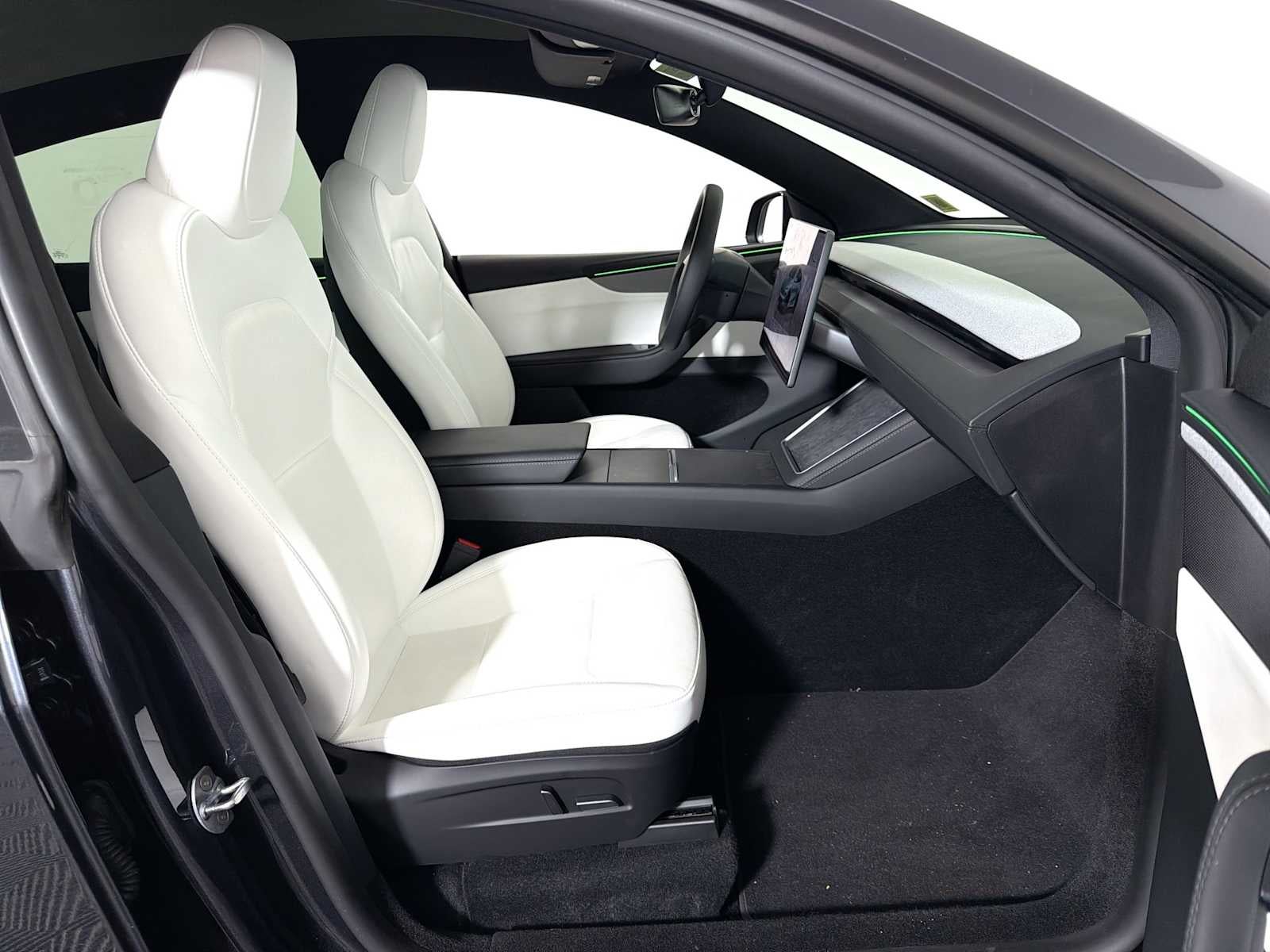 2026 Tesla Model Y RWD