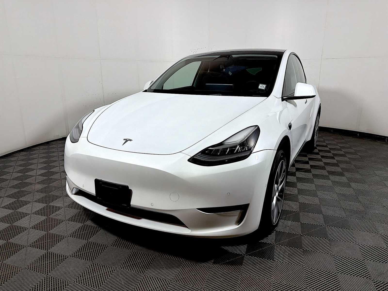 2022 Tesla Model Y Long Range AWD