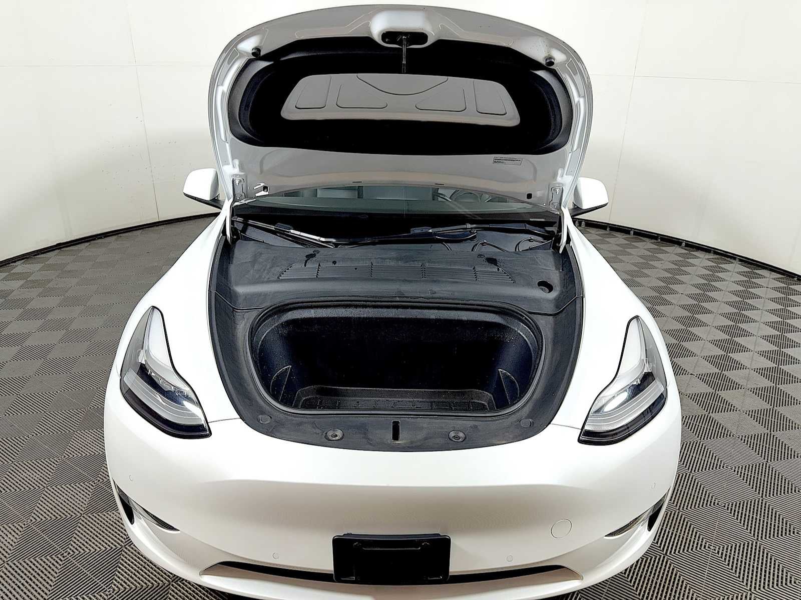 2022 Tesla Model Y Long Range AWD