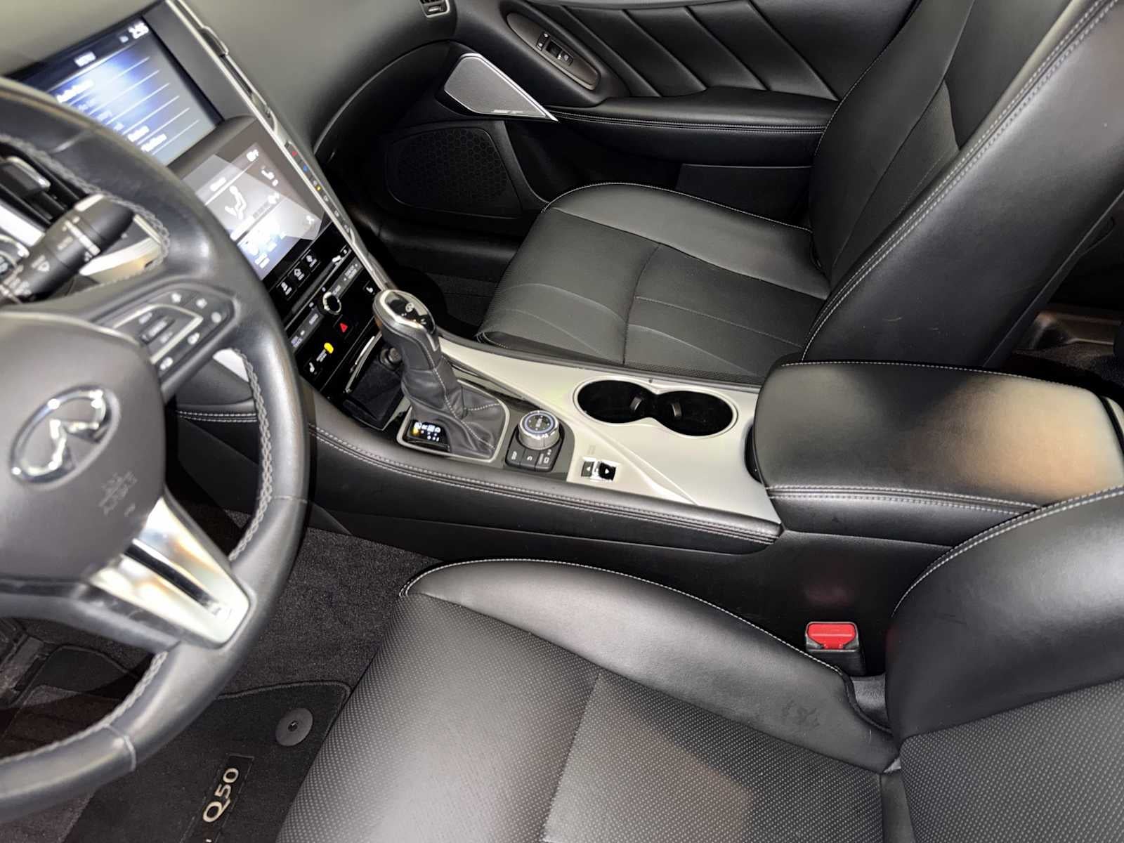 2023 INFINITI Q50 LUXE AWD