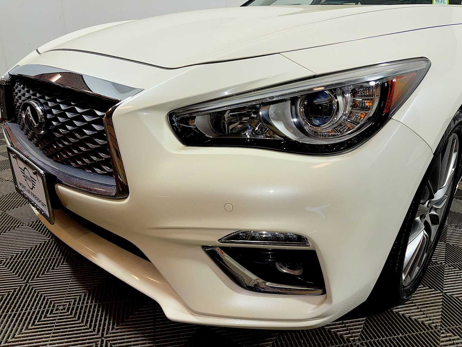 2023 INFINITI Q50 LUXE AWD
