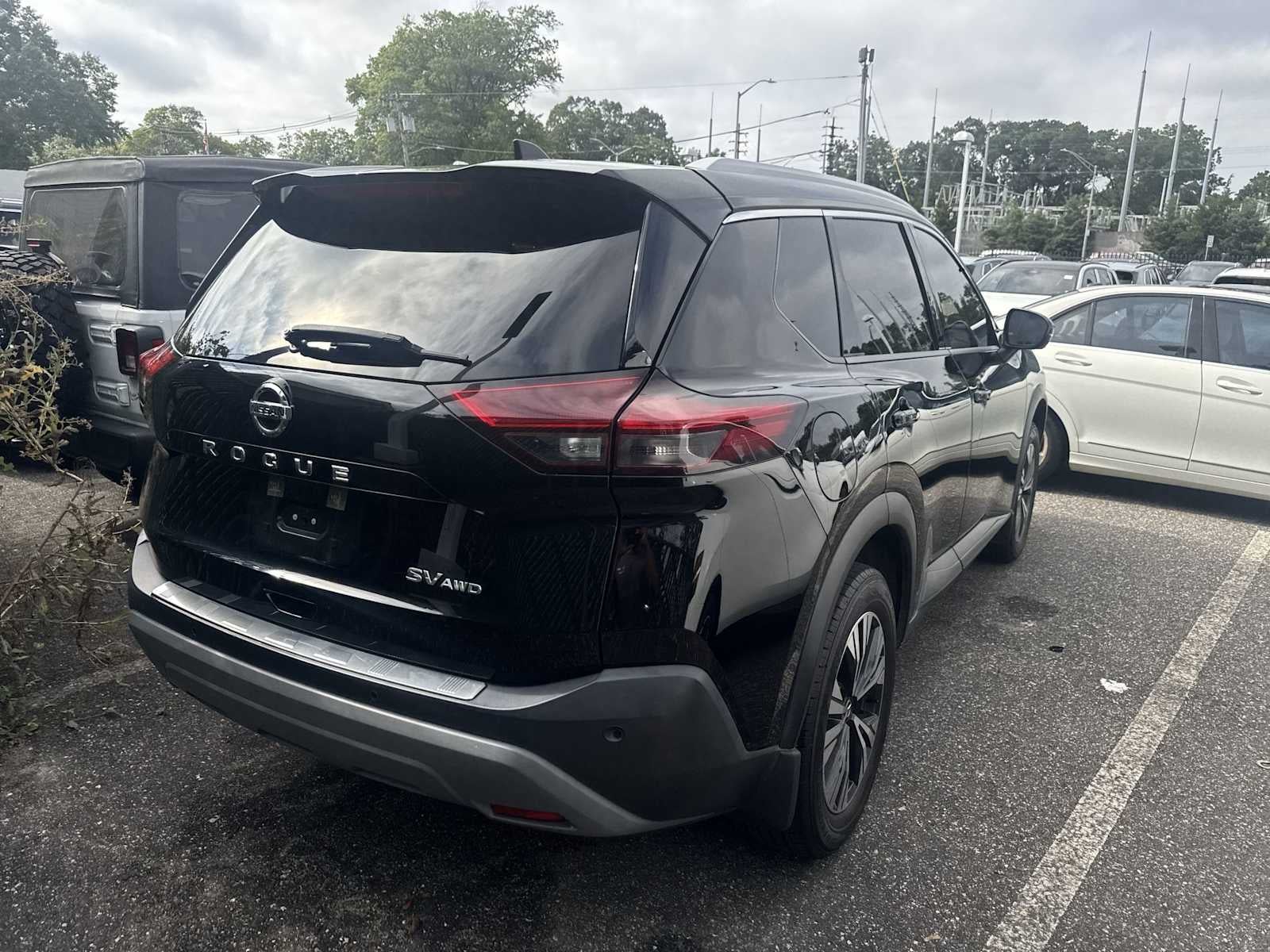 2021 Nissan Rogue AWD SV