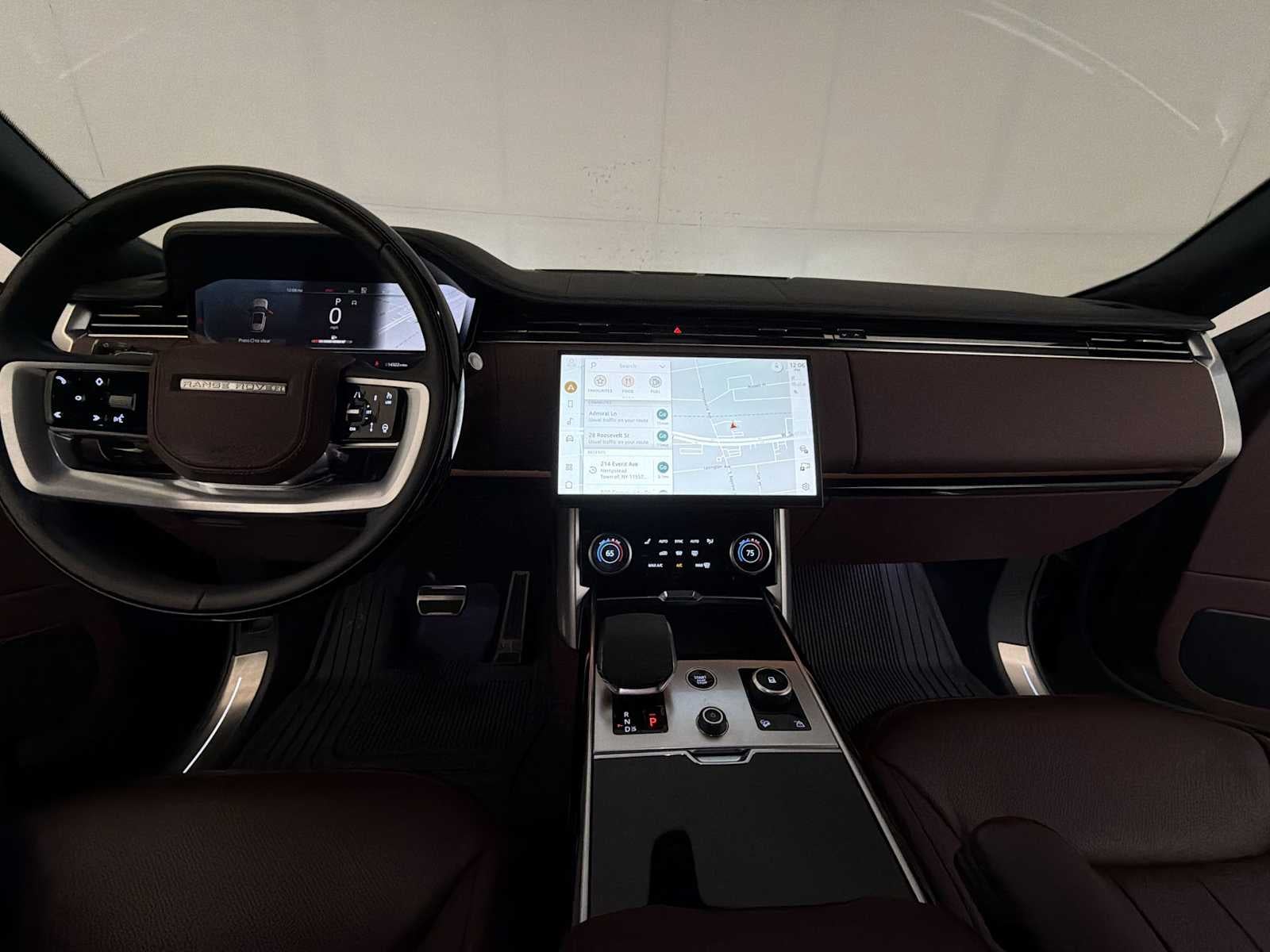 2023 Land Rover Range Rover P400 SE SWB