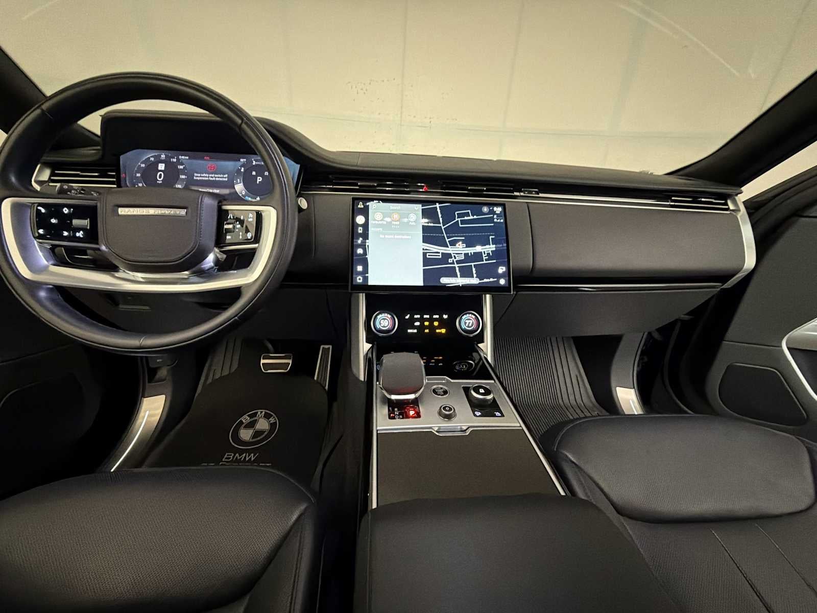 2023 Land Rover Range Rover P530 SE LWB 7 Seat
