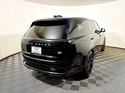 2023 Land Rover Range Rover P530 SE LWB 7 Seat