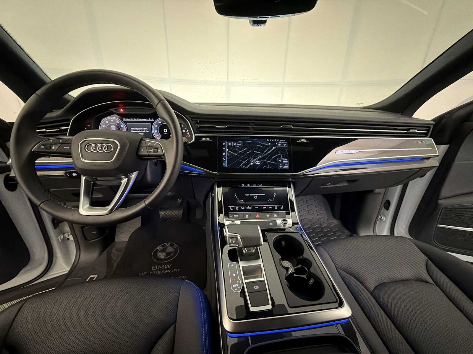 2025 Audi Q8 Premium Plus 55 TFSI quattro