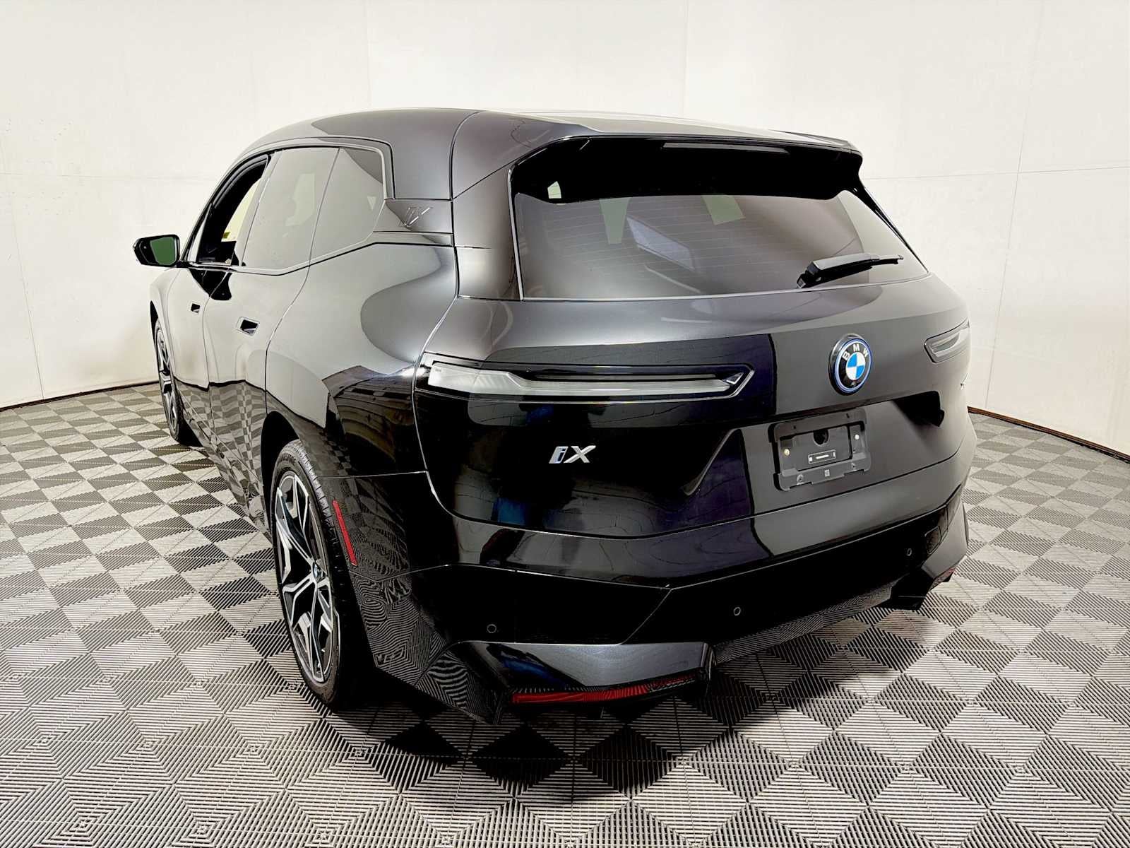 2024 BMW iX xDrive50 Sports Activity Vehicle