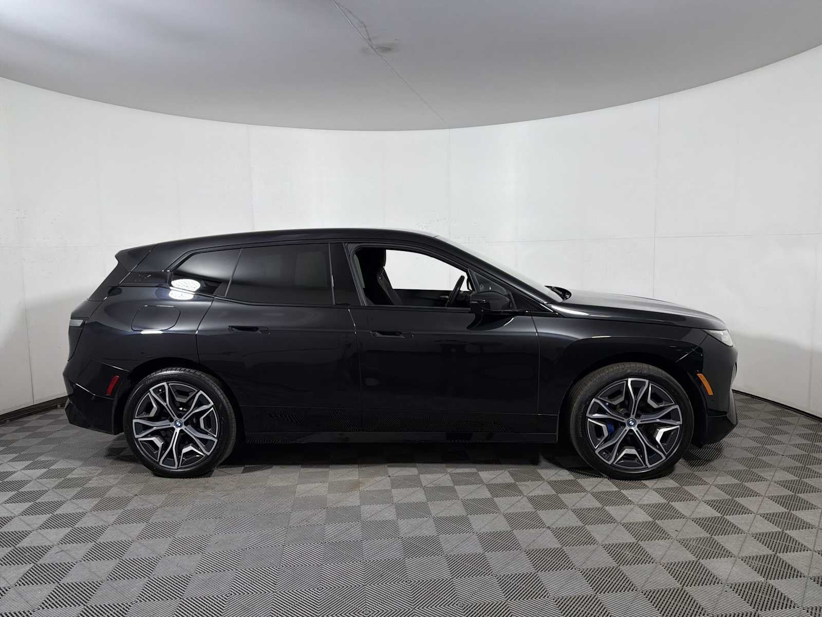 2024 BMW iX xDrive50 Sports Activity Vehicle