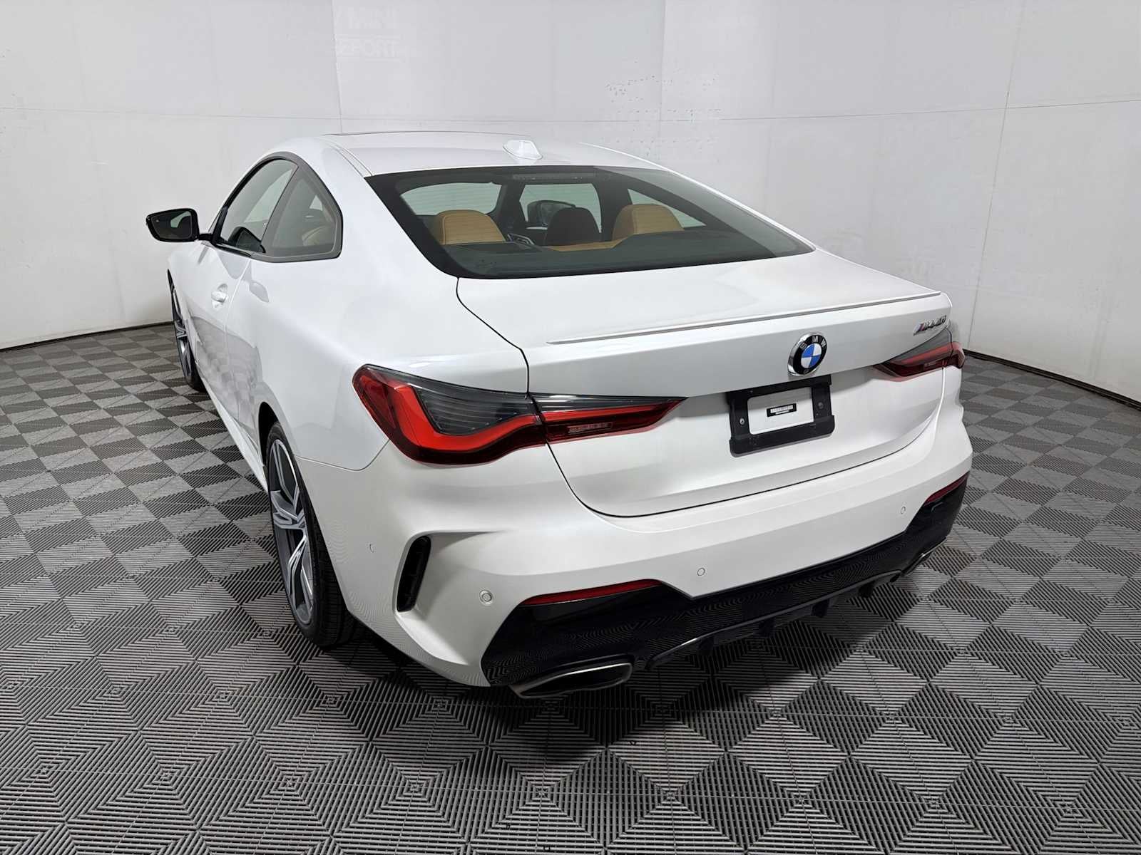 2024 BMW 4 Series M440i xDrive Coupe