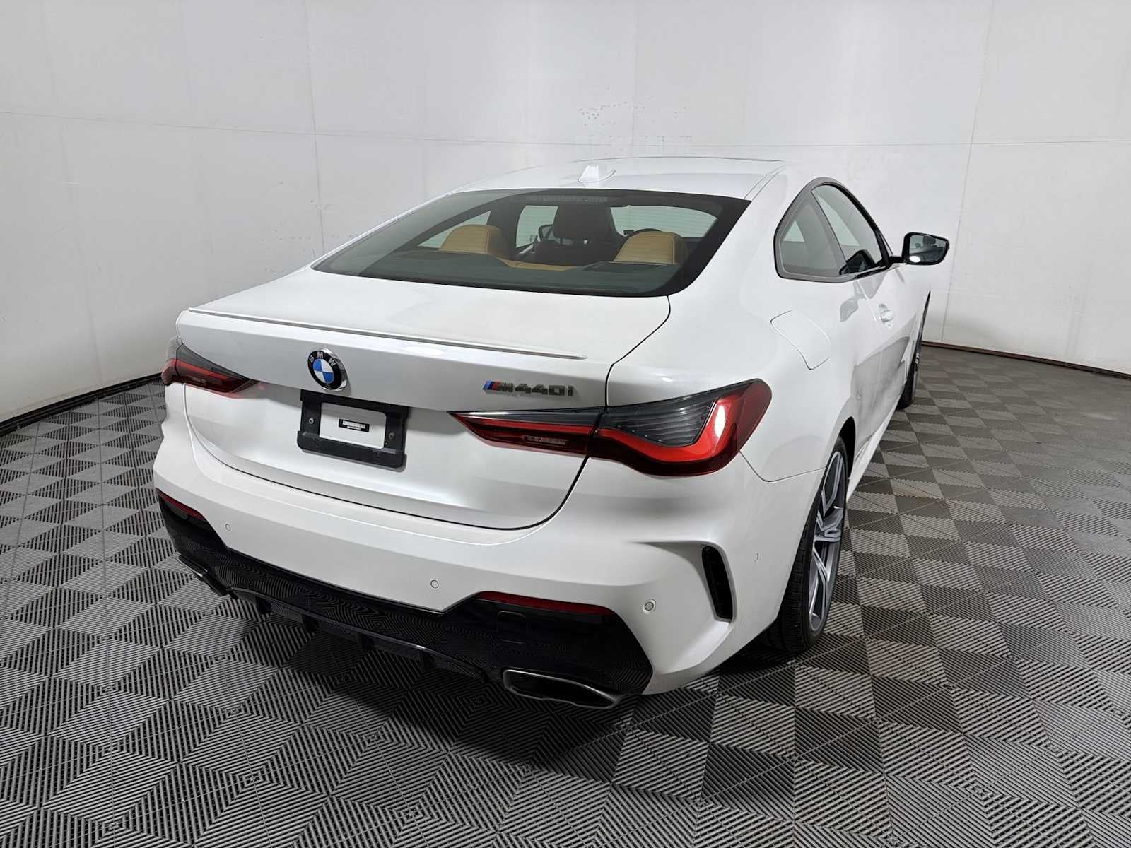 2024 BMW 4 Series M440i xDrive Coupe