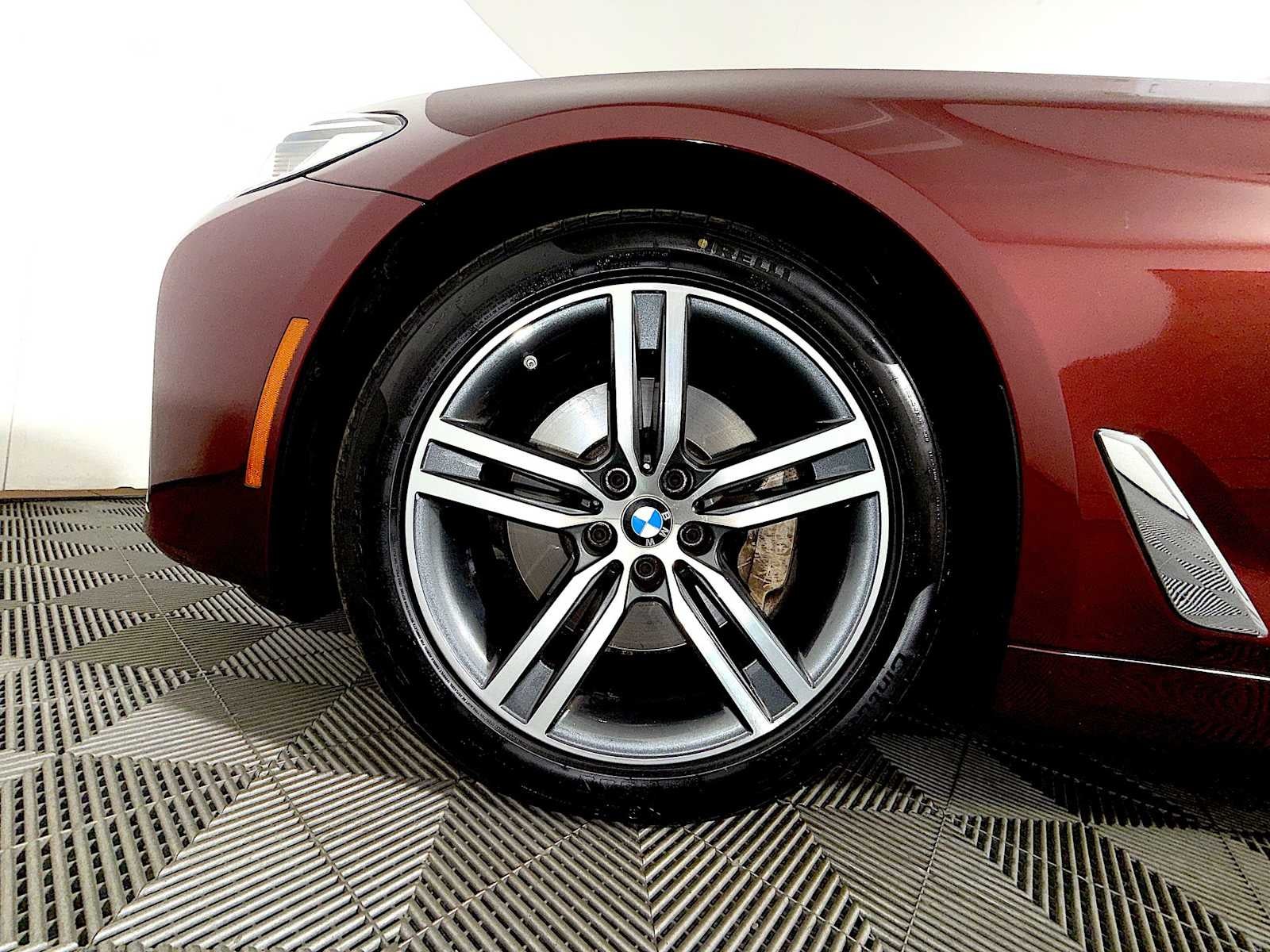 2023 BMW 5 Series 530i xDrive Sedan