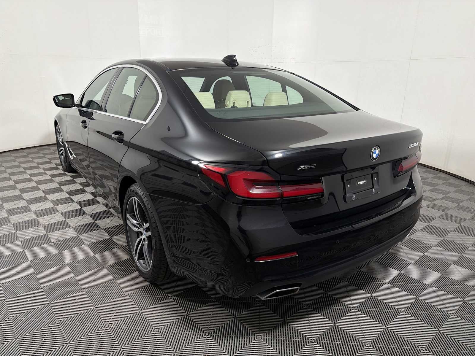 2023 BMW 5 Series 530i xDrive Sedan