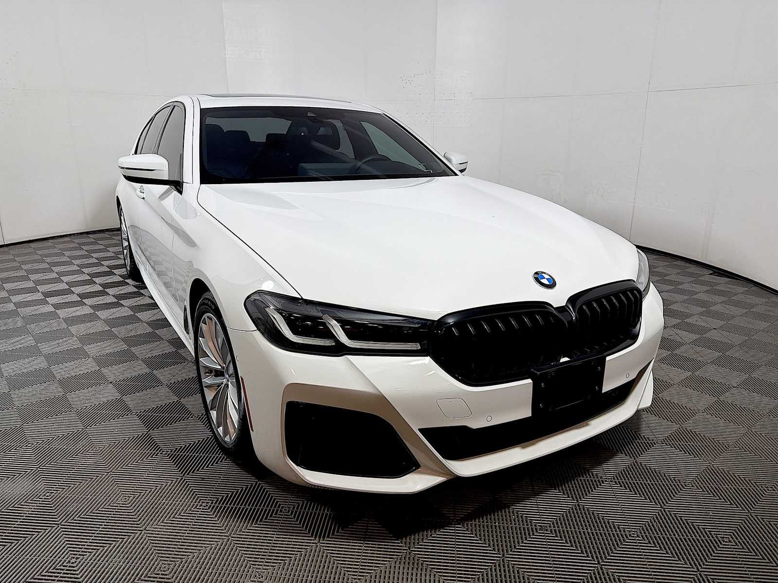 2023 BMW 5 Series 530i xDrive Sedan