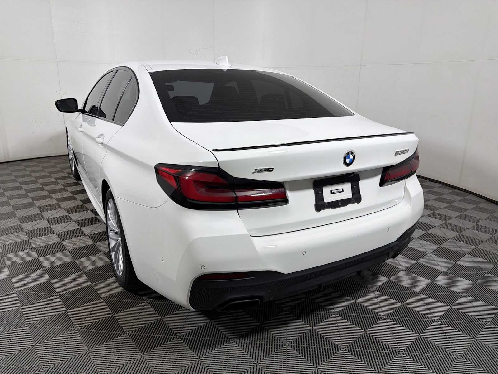 2023 BMW 5 Series 530i xDrive Sedan
