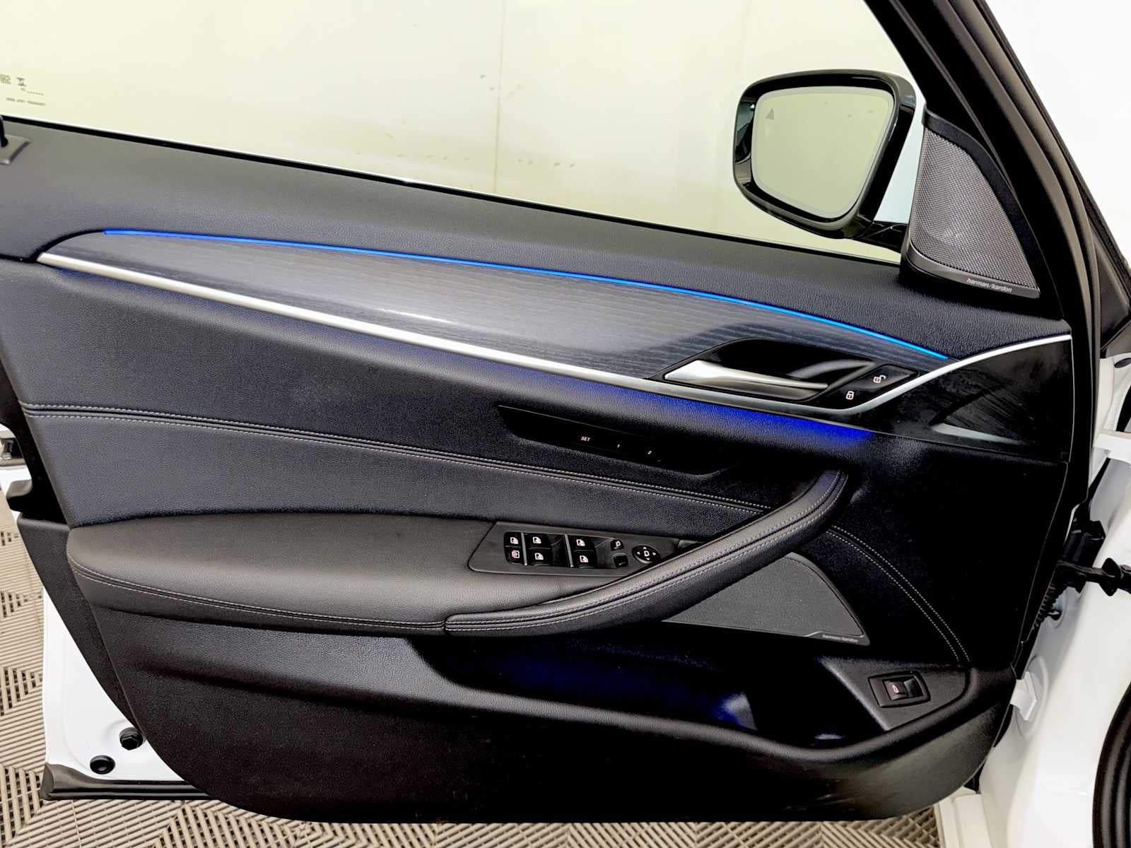 2023 BMW 5 Series 530i xDrive Sedan