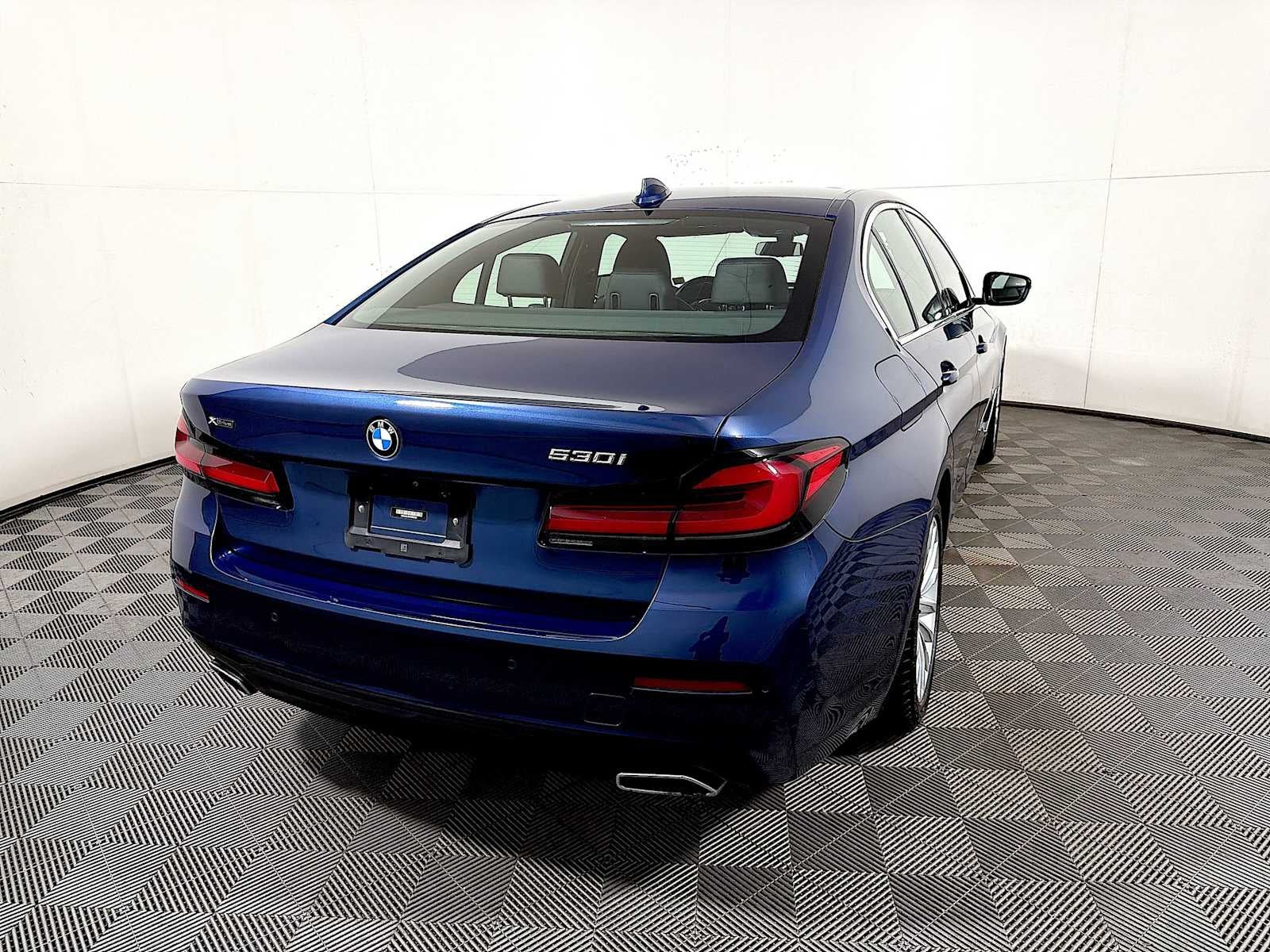 2023 BMW 5 Series 530i xDrive Sedan