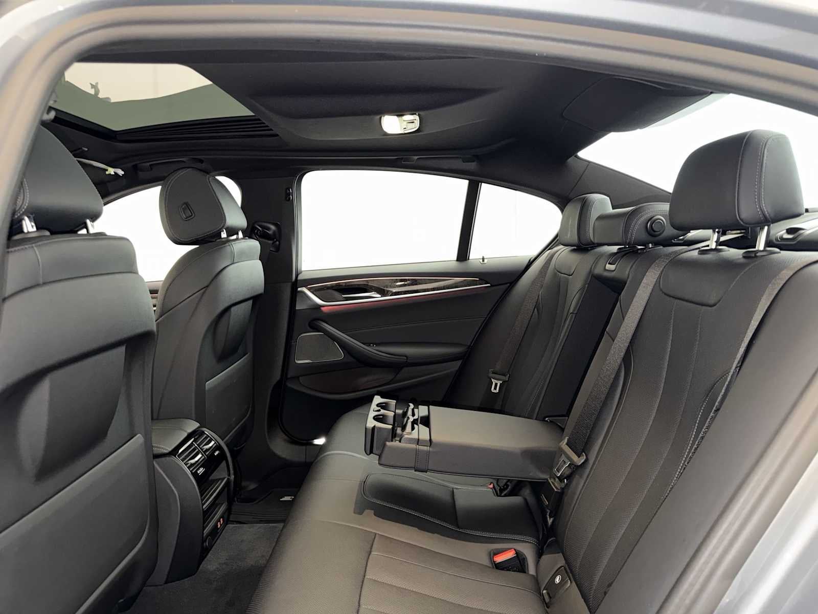 2023 BMW 5 Series 530i xDrive Sedan
