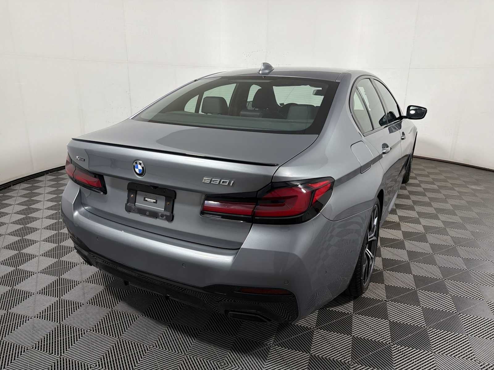 2023 BMW 5 Series 530i xDrive Sedan
