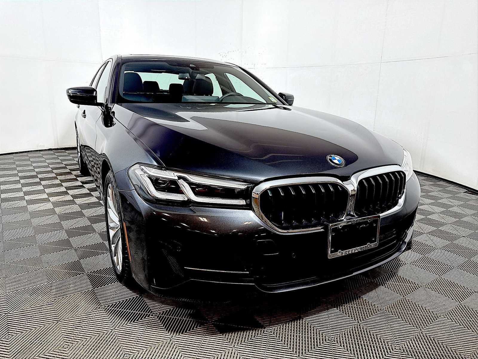 2023 BMW 5 Series 530i xDrive Sedan