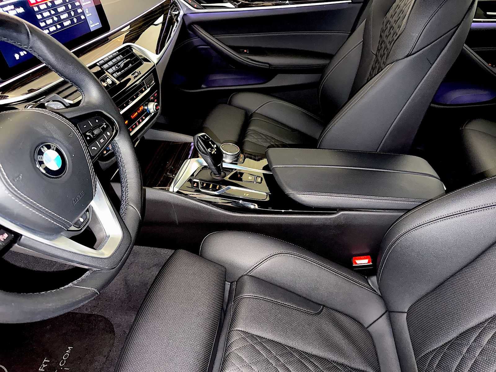 2023 BMW 5 Series 530i xDrive Sedan