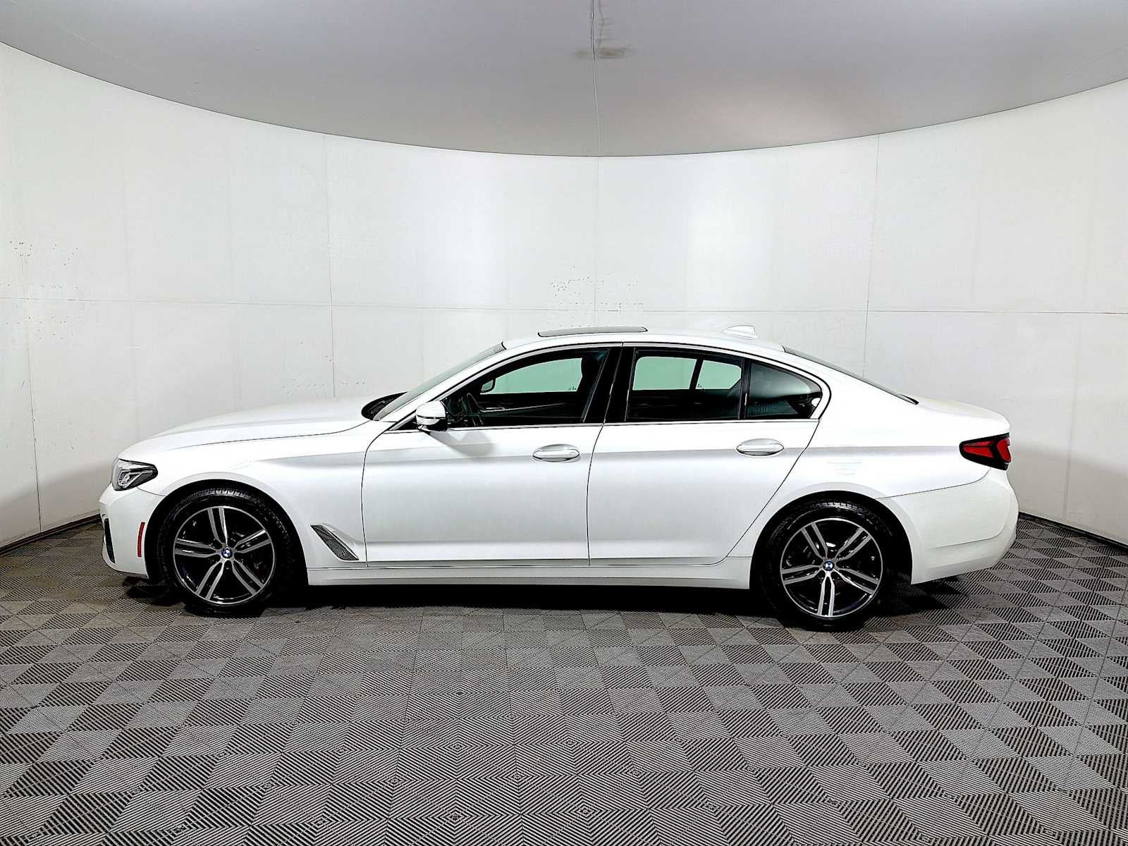 2023 BMW 5 Series 530i xDrive Sedan